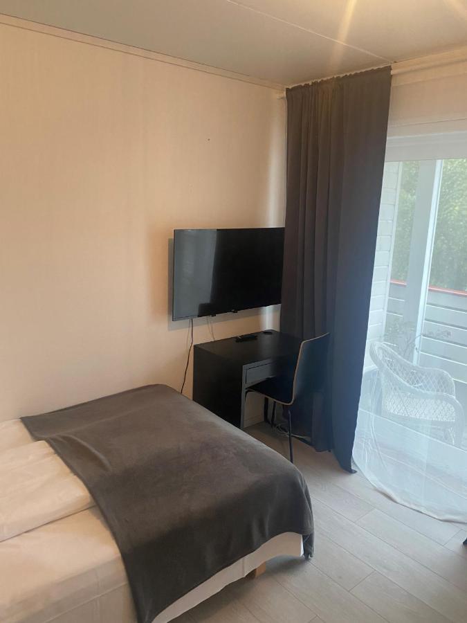 Sunde Fjord Hotel, Free And Easy Parking Solavagen Exterior foto